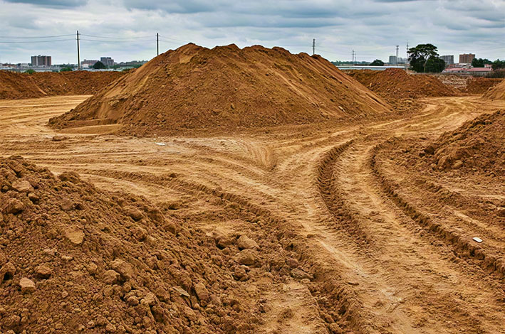 從集成到智能：德森系列淋洗裝備破解土壤修復(fù)難題