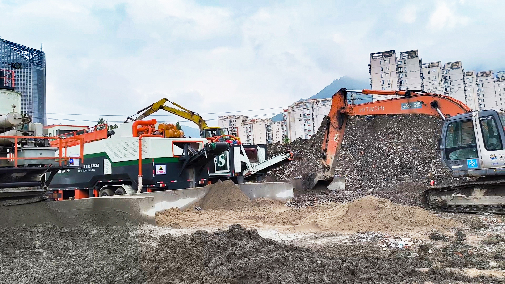 以土為基，筑穩(wěn)未來(lái)——德森環(huán)境土壤修復(fù)的深層價(jià)值與多維擔(dān)當(dāng)